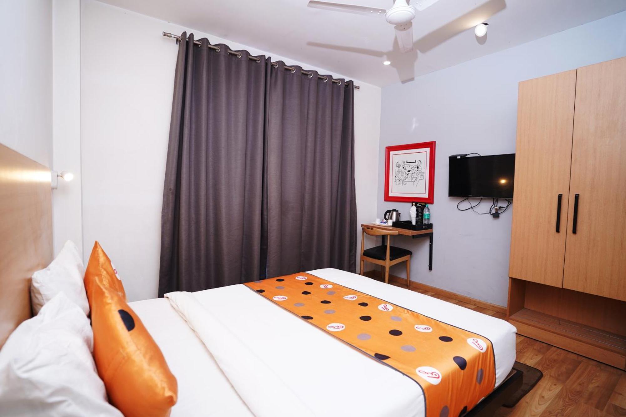 Hotel Mira Residency- Outer Ring Road, Paschim Vihar Delhi  Exterior foto